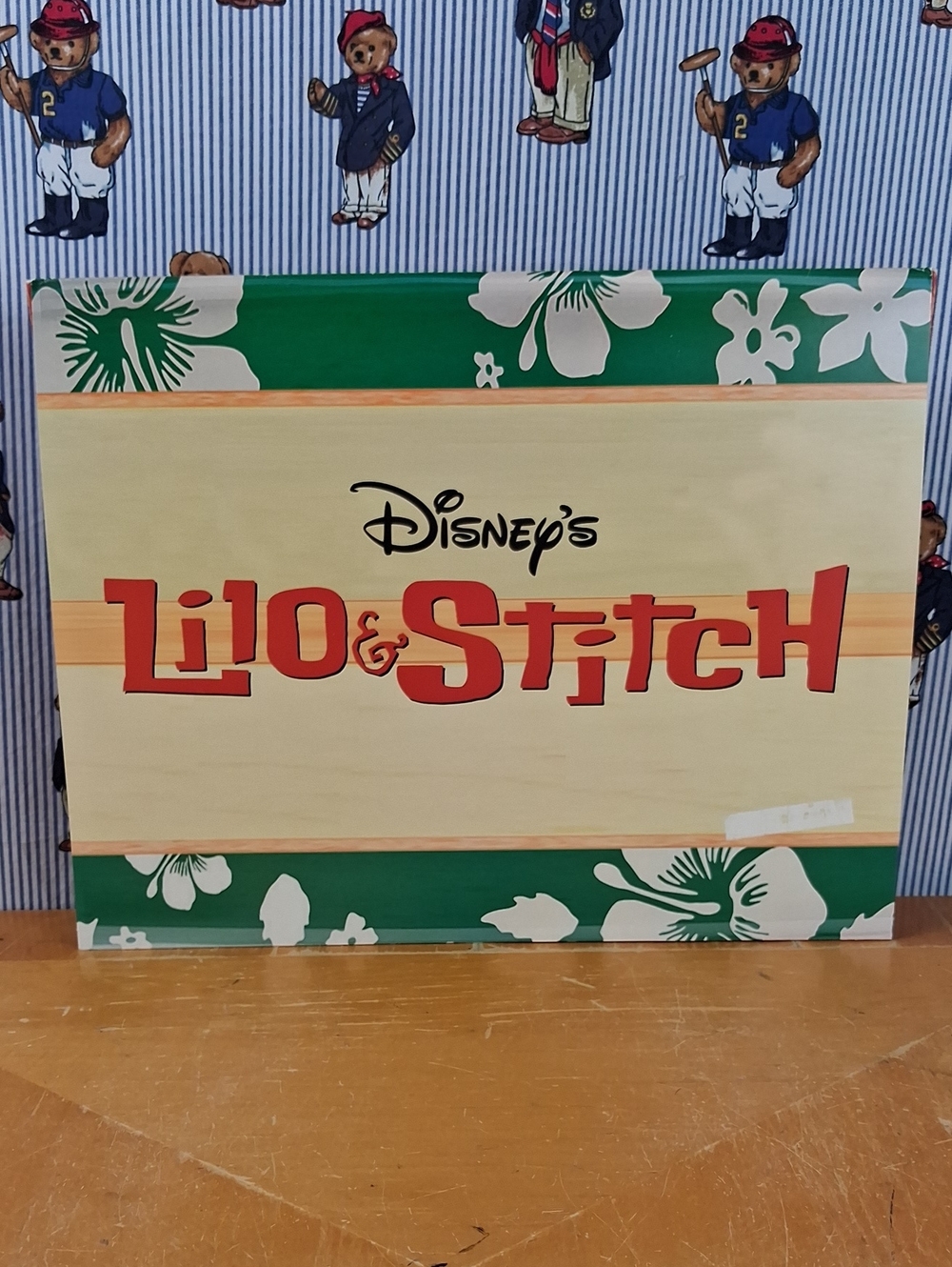 Disney Store Exclusive Lilo & Stitch Lithograph Art Pctures Set Of 3